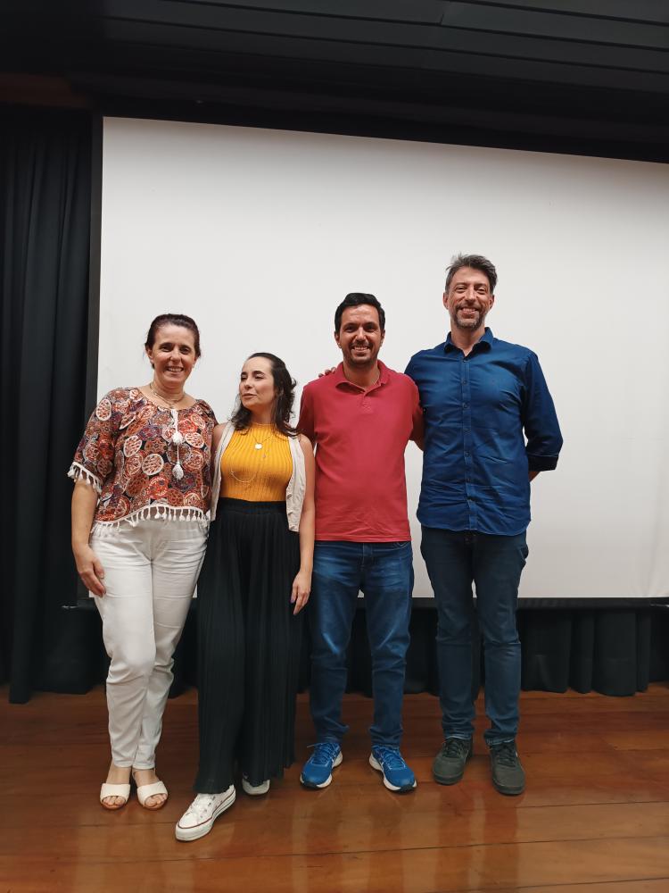 Tabata e colegas em evento profissional